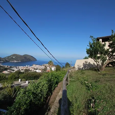 Prázdninový dům Vulcano Consult *